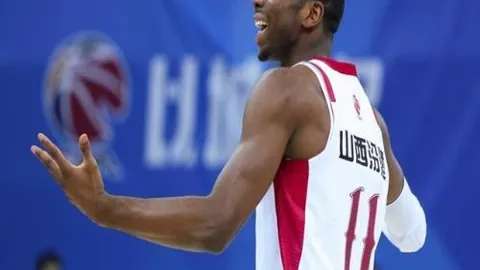 《揭秘足坛隐秘之声：马奎尔直言索尔斯克亚才华被忽视，认可度亟待提升》